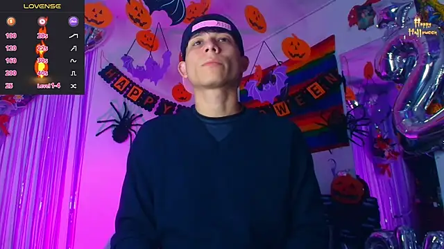 bryamer 19 online show from October 18, 2025, 2:46 am