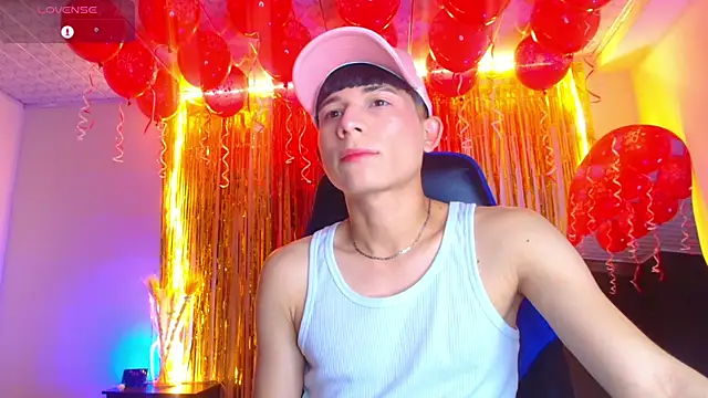 bryamer 19 online show from September 11, 2025, 1:27 am