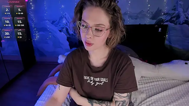 Natural pussy online show from January 19, 2025, 9:01 am