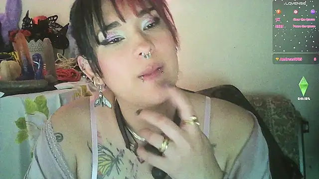 Ruby Skywalker  online show from January 23, 2025, 5:45 am