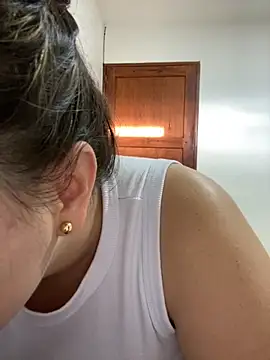 Snapshot of Im_Amelia chatting on October 3, 2025, 10:11 pm Im Amelia online show from October 3, 2025, 10:11 pm