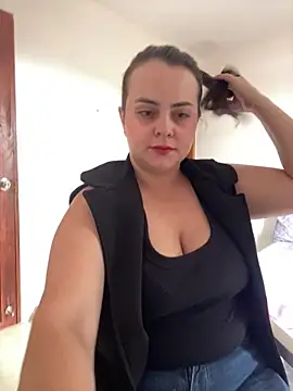 Snapshot of Im_Amelia chatting on February 15, 2026, 8:30 pm Im Amelia online show from February 15, 2026, 8:30 pm