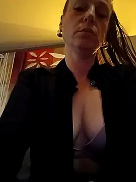 Snapshot of Audrey_hotty chatting on October 19, 2025, 9:28 pm Audrey hotty online show from October 19, 2025, 9:28 pm