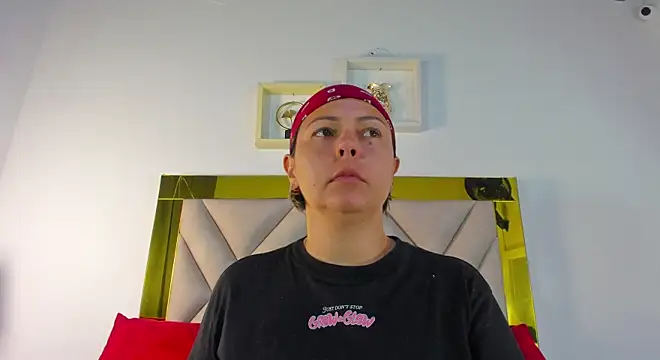 Snapshot of ariana-martins chatting on October 8, 2025, 3:08 am ariana-martins online show from October 8, 2025, 3:08 am