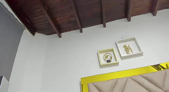 Snapshot of ariana-martins chatting on September 24, 2025, 3:13 am ariana-martins online show from September 24, 2025, 3:13 am