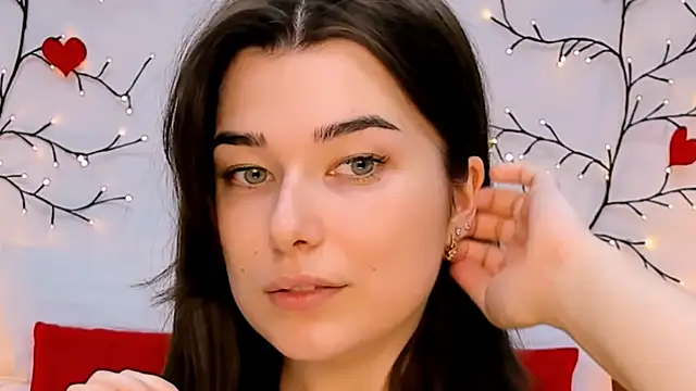 Snapshot of _Sun_Shy_ chatting on September 30, 2025, 8:26 pm Sun Shy online show from September 30, 2025, 8:26 pm