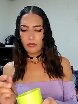 Lanna hott  online show from March 7, 2025, 4:11 pm