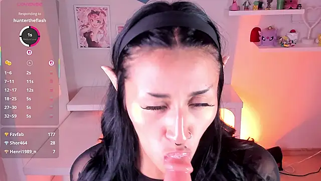 Valkiria ponce online show from June 5, 2026, 6:52 am