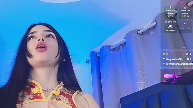 SaraRoy  online show from June 5, 2026, 6:52 am