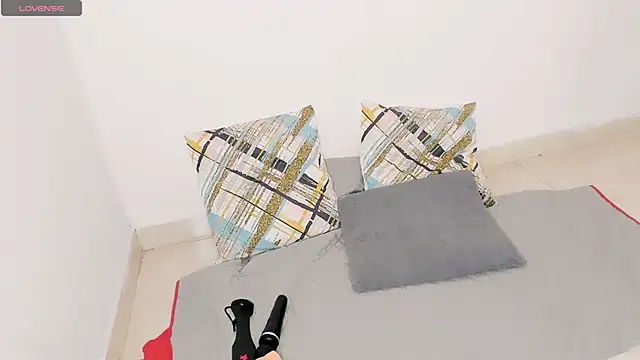 Snapshot of mrs_griseld_ chatting on October 6, 2025, 6:41 pm mrs griseld  online show from October 6, 2025, 6:41 pm