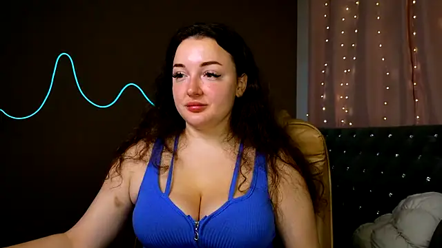 Snapshot of GloriNichols chatting on September 24, 2025, 5:36 am GloriNichols online show from September 24, 2025, 5:36 am