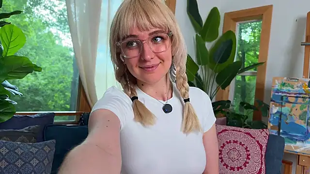 allyelliot online show from July 9, 2026, 6:40 pm