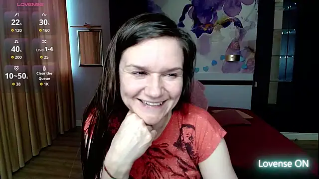 AriaGray online show from June 3, 2026, 2:33 pm