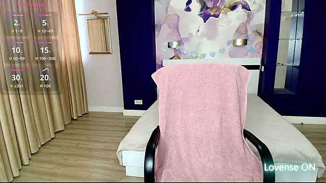 AriaGray online show from April 1, 2026, 12:06 pm