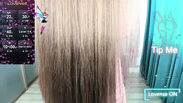 AriaGray online show from September 26, 2025, 7:37 am