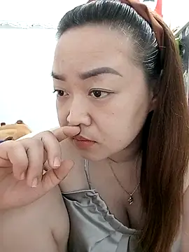 VyOanh2K online show from March 17, 2025, 6:11 pm