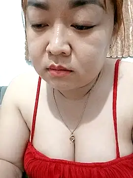 VyOanh2K online show from November 17, 2025, 2:54 pm