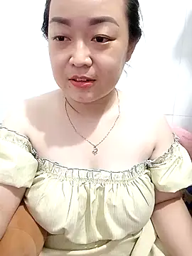 VyOanh2K online show from March 1, 2025, 5:27 pm