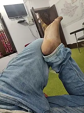 Snapshot of biharihotlund chatting on November 20, 2025, 8:48 am biharihotlund online show from November 20, 2025, 8:48 am