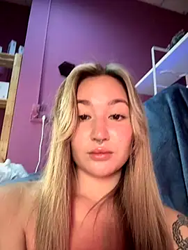 Snapshot of Rimmahottes chatting on October 28, 2025, 12:11 am Rimmahottes online show from October 28, 2025, 12:11 am