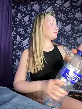 Snapshot of Rimmahottes chatting on March 3, 2025, 6:20 am Rimmahottes online show from March 3, 2025, 6:20 am