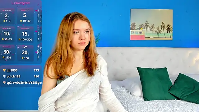 Eva  Lewis online show from March 18, 2025, 4:18 am