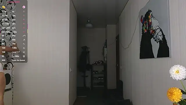 Snapshot of Yassyaaa chatting on October 27, 2025, 5:41 am Yassyaaa online show from October 27, 2025, 5:41 am