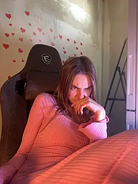 Snapshot of GraceTorrez chatting on March 4, 2025, 5:53 am GraceTorrez online show from March 4, 2025, 5:53 am