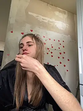 Snapshot of GraceTorrez chatting on March 17, 2025, 10:49 am GraceTorrez online show from March 17, 2025, 10:49 am