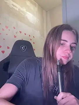 Snapshot of GraceTorrez chatting on March 5, 2025, 9:05 am GraceTorrez online show from March 5, 2025, 9:05 am