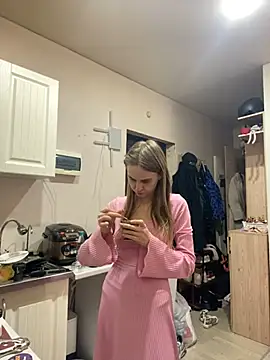 Snapshot of GraceTorrez chatting on March 16, 2025, 7:59 am GraceTorrez online show from March 16, 2025, 7:59 am