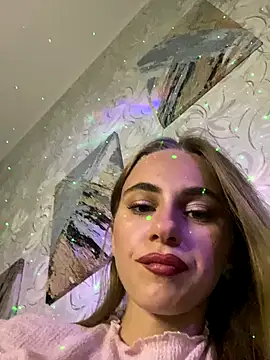 Snapshot of GraceTorrez chatting on September 12, 2025, 6:29 pm GraceTorrez online show from September 12, 2025, 6:29 pm