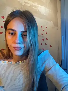 Snapshot of GraceTorrez chatting on March 10, 2025, 7:55 am GraceTorrez online show from March 10, 2025, 7:55 am