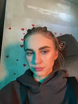 Snapshot of GraceTorrez chatting on February 21, 2025, 1:55 pm GraceTorrez online show from February 21, 2025, 1:55 pm