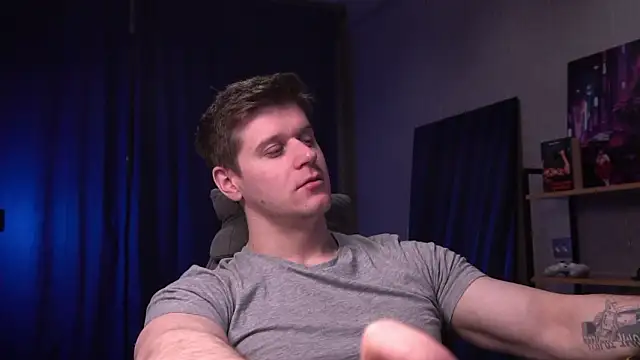 Snapshot of Bruno_Banani chatting on February 18, 2026, 6:15 pm Bruno Banani online show from February 18, 2026, 6:15 pm