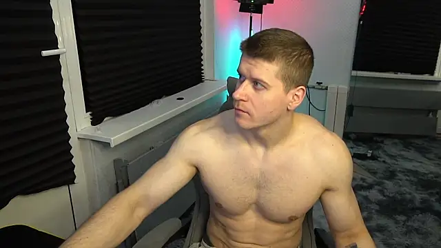 Snapshot of Bruno_Banani chatting on October 21, 2025, 3:55 pm Bruno Banani online show from October 21, 2025, 3:55 pm