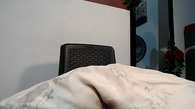 Snapshot of KristalTsXXX chatting on September 29, 2025, 9:31 pm KristalTsXXX online show from September 29, 2025, 9:31 pm