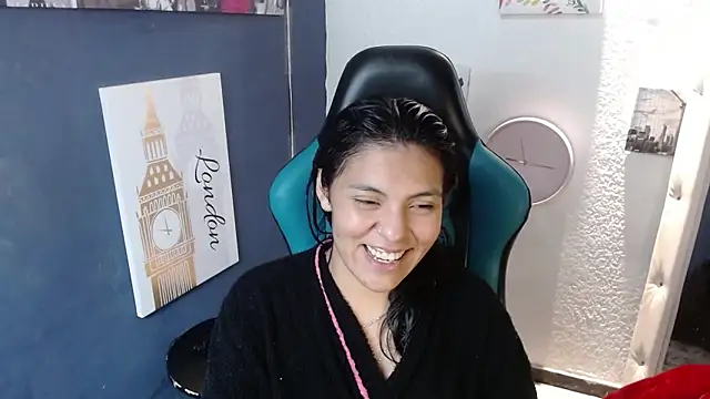MartinaFonse online show from February 8, 2025, 2:15 am