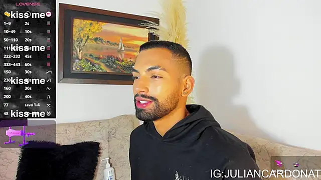 Snapshot of Andrew_x777 chatting on October 21, 2025, 11:42 am Andrew x777 online show from October 21, 2025, 11:42 am