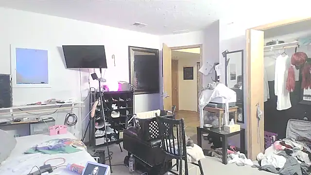 sissytrapdolly24 online show from February 25, 2025, 12:05 pm