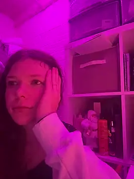 sophiamlf online show from December 21, 2025, 12:35 am