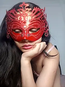 Snapshot of meral21 chatting on November 4, 2025, 12:14 am meral21 online show from November 4, 2025, 12:14 am