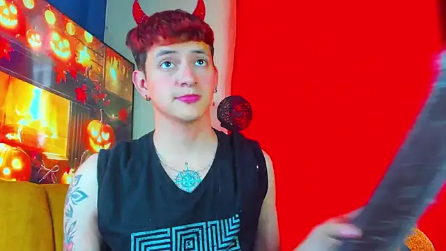 Snapshot of GabyThoms chatting on October 16, 2025, 9:12 pm GabyThoms online show from October 16, 2025, 9:12 pm