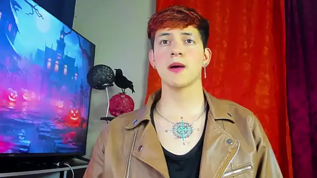 Snapshot of GabyThoms chatting on October 25, 2025, 5:39 am GabyThoms online show from October 25, 2025, 5:39 am