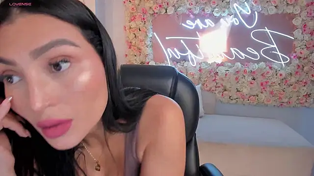 AbbyDalton online show from March 12, 2025, 11:10 am