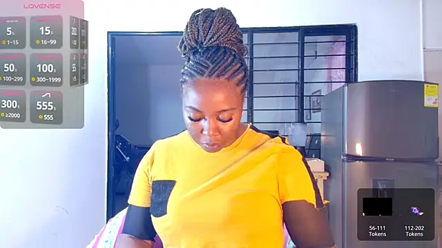 Snapshot of CiaraEbony chatting on March 11, 2025, 12:44 am CiaraEbony online show from March 11, 2025, 12:44 am