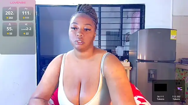 Snapshot of CiaraEbony chatting on March 13, 2025, 11:41 am CiaraEbony online show from March 13, 2025, 11:41 am