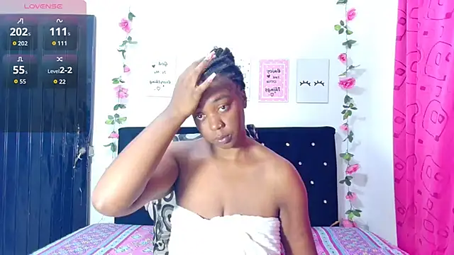 Snapshot of CiaraEbony chatting on September 20, 2025, 1:10 am CiaraEbony online show from September 20, 2025, 1:10 am