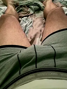 tubfunaske online show from October 1, 2025, 6:12 pm