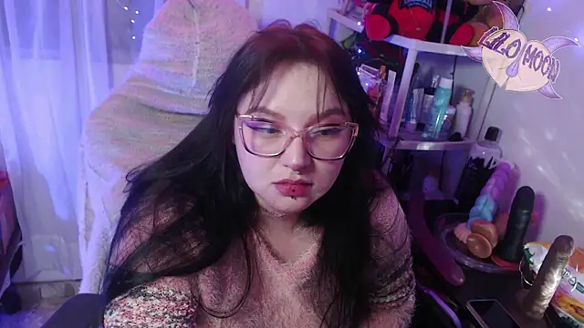 LiloMoon69 online show from March 9, 2025, 5:22 am